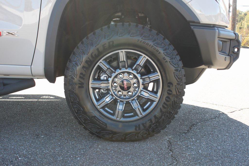 new 2026 GMC Sierra 1500 car, priced at $75,433