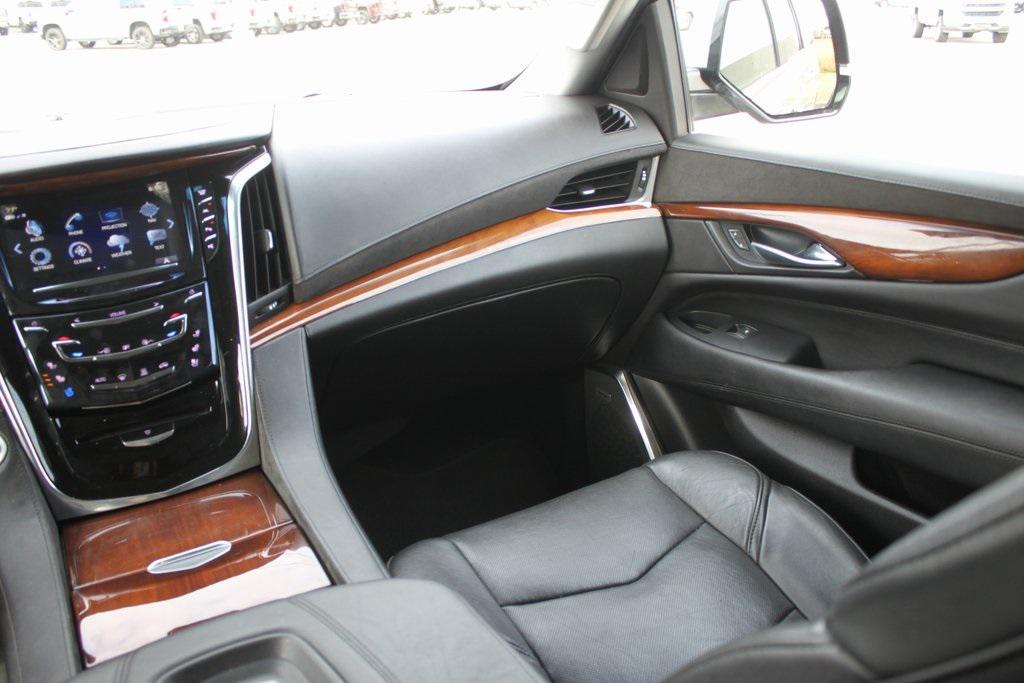 used 2018 Cadillac Escalade ESV car, priced at $27,581