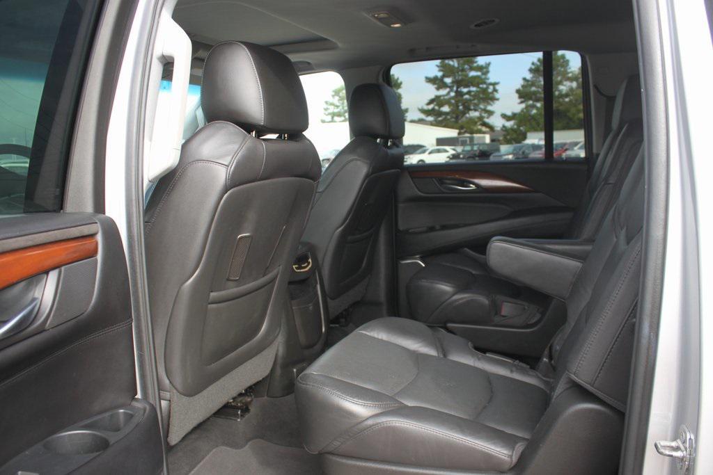 used 2018 Cadillac Escalade ESV car, priced at $27,581