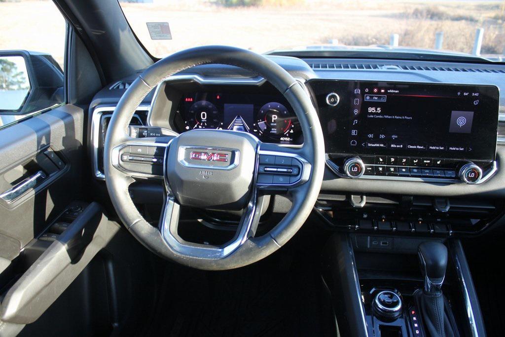 used 2024 GMC Canyon car, priced at $35,781