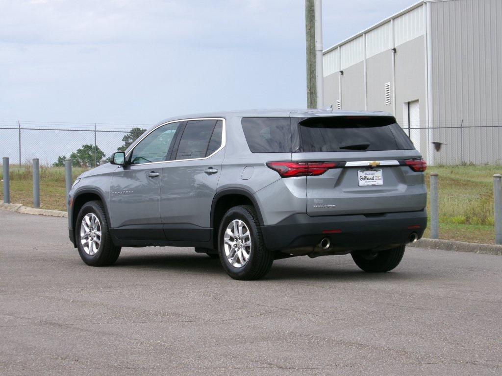 used 2023 Chevrolet Traverse car, priced at $25,281