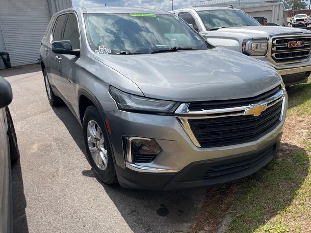 used 2023 Chevrolet Traverse car, priced at $26,488
