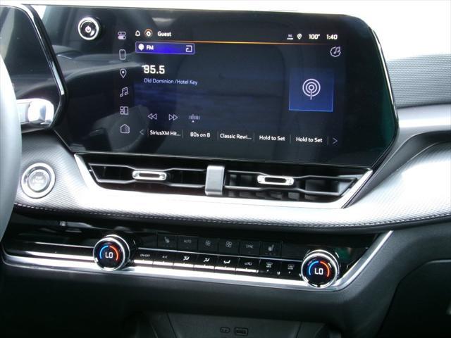 new 2026 Chevrolet Equinox car, priced at $33,925