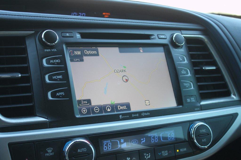 used 2018 Toyota Highlander car, priced at $18,981