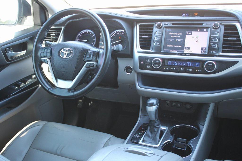 used 2018 Toyota Highlander car, priced at $18,981