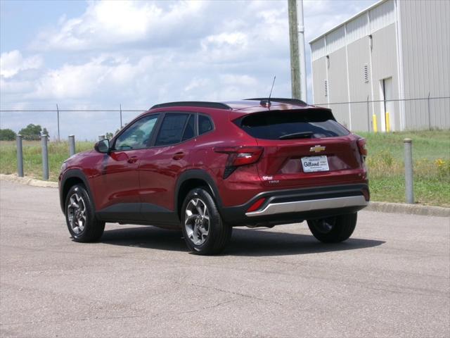 new 2025 Chevrolet Trax car, priced at $25,895