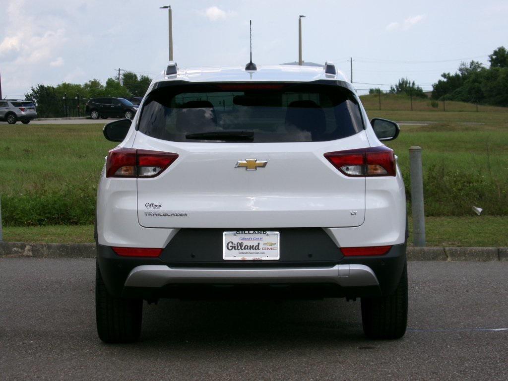 new 2026 Chevrolet TrailBlazer car, priced at $30,145