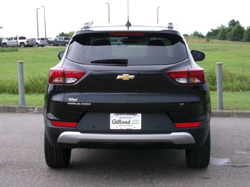 new 2026 Chevrolet TrailBlazer car, priced at $30,160