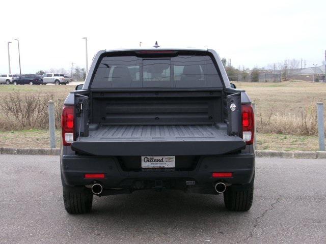 used 2023 Honda Ridgeline car, priced at $35,898