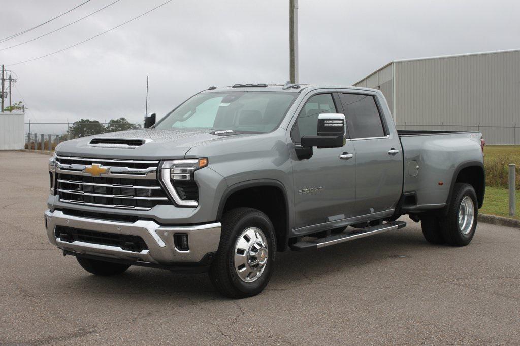new 2026 Chevrolet Silverado 3500 car, priced at $87,530