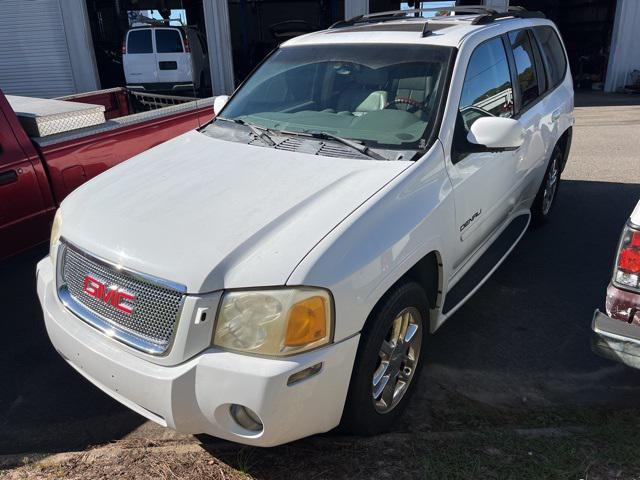 used 2007 GMC Envoy car, priced at $7,205