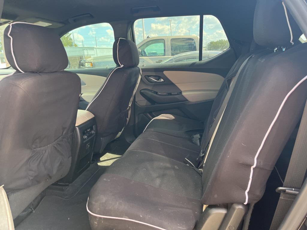 used 2023 Chevrolet Traverse car, priced at $22,981
