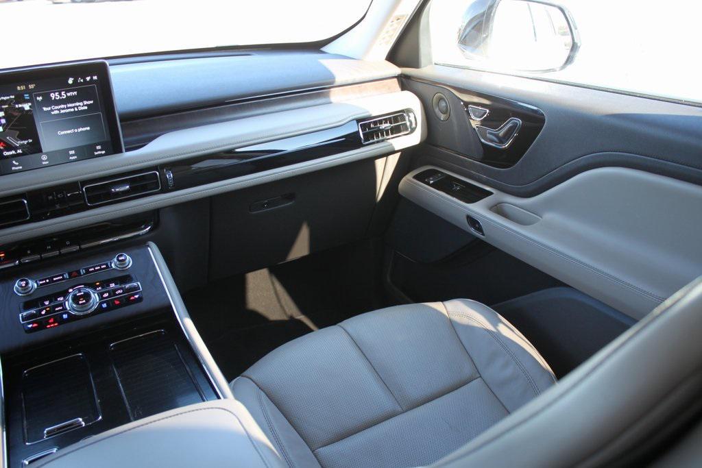 used 2022 Lincoln Aviator car, priced at $45,381