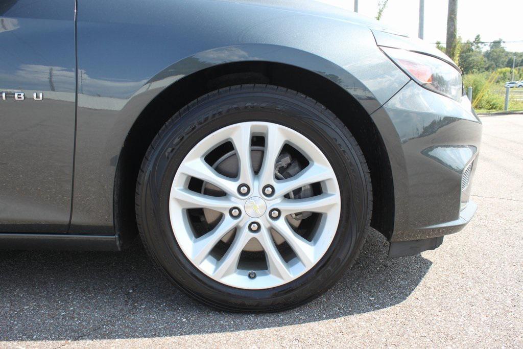 used 2018 Chevrolet Malibu car, priced at $12,781