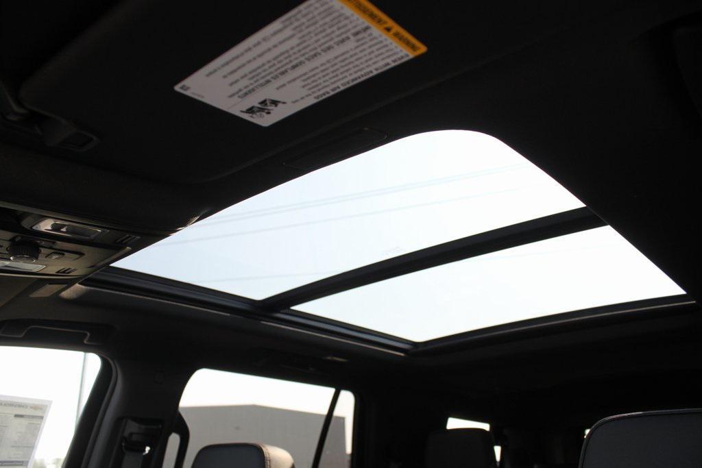 new 2025 Chevrolet Tahoe car, priced at $72,629