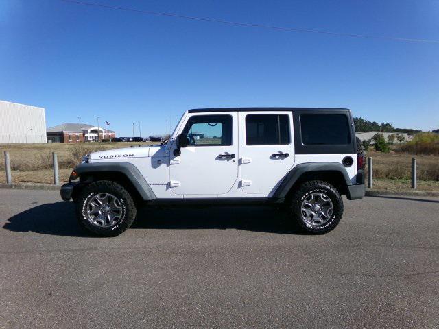 used 2014 Jeep Wrangler Unlimited car, priced at $20,488