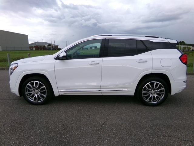 used 2023 GMC Terrain car, priced at $32,788
