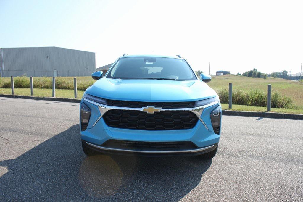 new 2025 Chevrolet Trax car, priced at $25,790