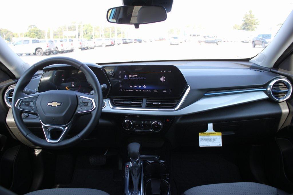new 2025 Chevrolet Trax car, priced at $25,790