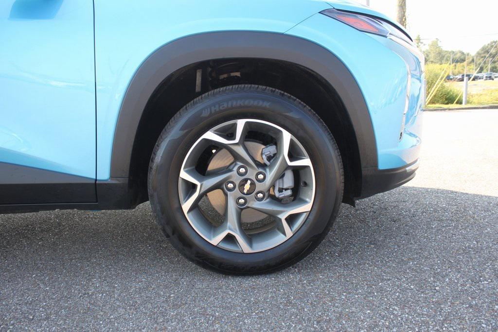 new 2025 Chevrolet Trax car, priced at $25,790