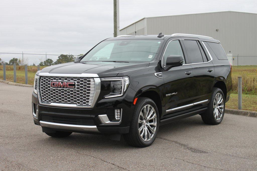 used 2023 GMC Yukon car, priced at $61,981