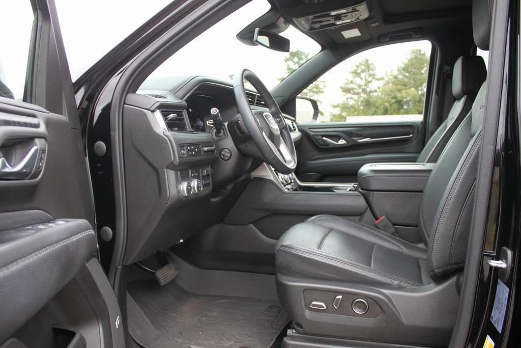 used 2023 GMC Yukon car, priced at $61,981