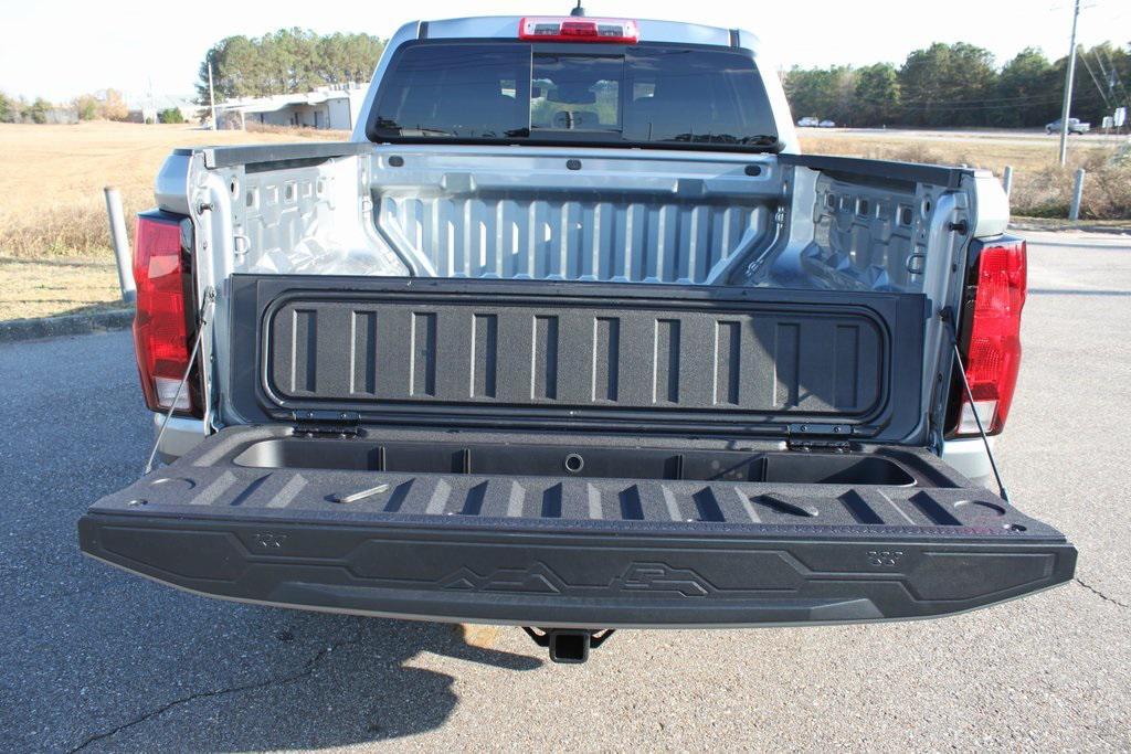 new 2026 Chevrolet Colorado car, priced at $38,495