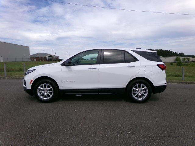 new 2024 Chevrolet Equinox car, priced at $27,731