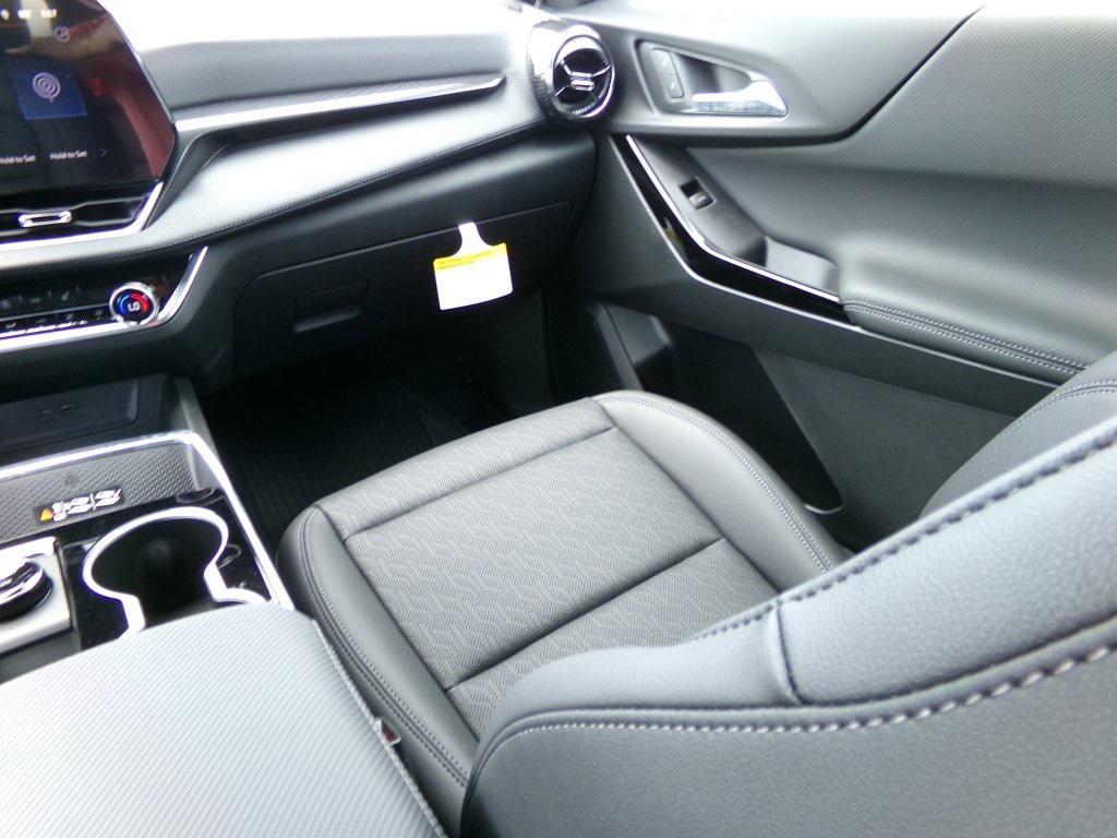 new 2026 Chevrolet Equinox car, priced at $33,925
