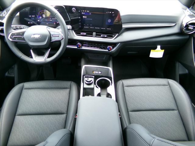 new 2026 Chevrolet Equinox car, priced at $33,925