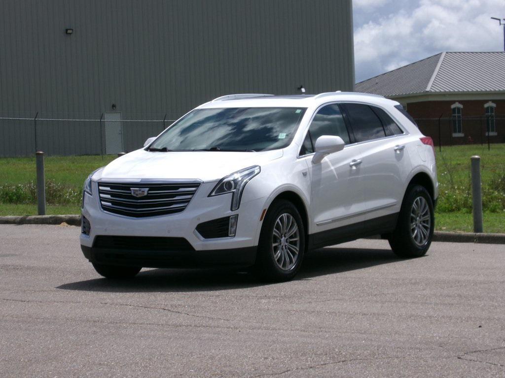 used 2018 Cadillac XT5 car, priced at $18,729