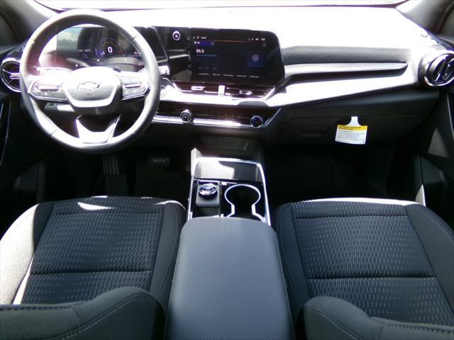 new 2026 Chevrolet Equinox car, priced at $30,330