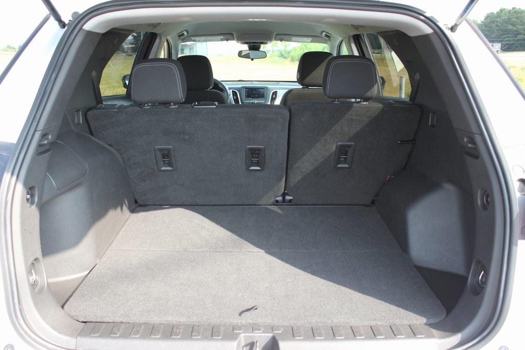 used 2022 Chevrolet Equinox car, priced at $19,681