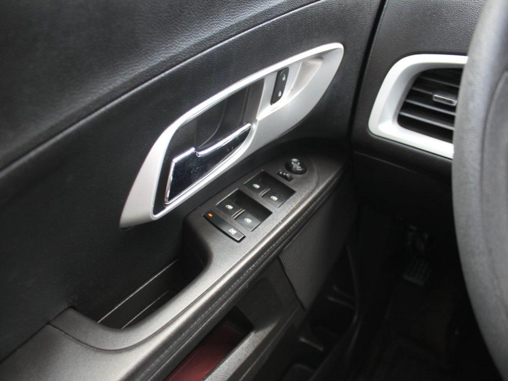 used 2015 Chevrolet Equinox car, priced at $6,982