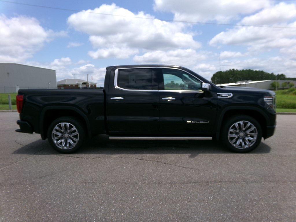 new 2025 GMC Sierra 1500 car, priced at $67,980