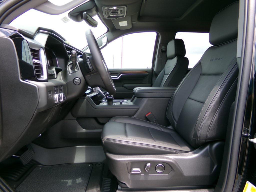 new 2025 GMC Sierra 1500 car, priced at $67,980
