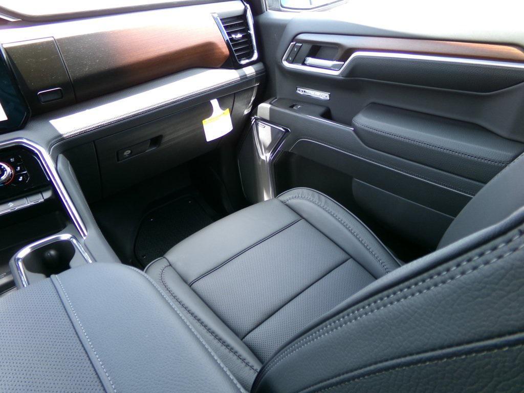 new 2025 GMC Sierra 1500 car, priced at $67,980