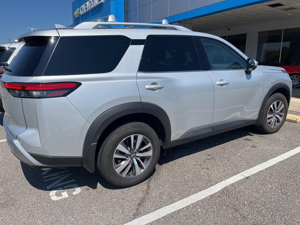 used 2023 Nissan Pathfinder car, priced at $34,181