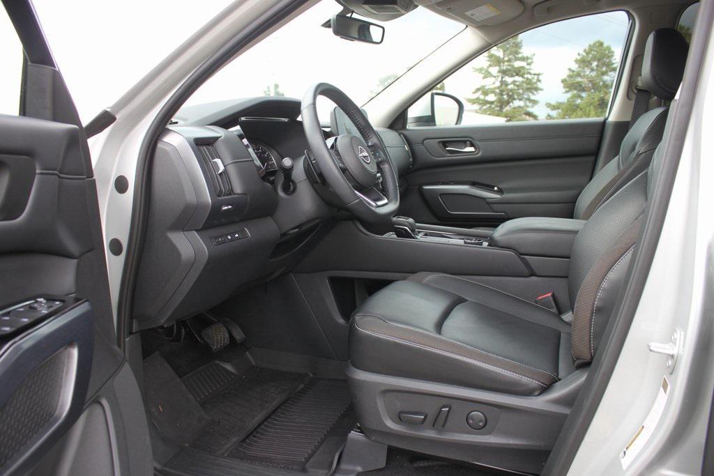 used 2023 Nissan Pathfinder car, priced at $32,381
