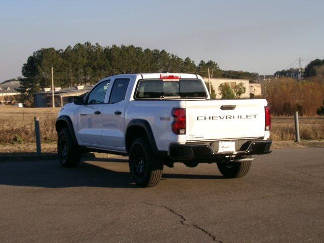 new 2025 Chevrolet Colorado car, priced at $44,230