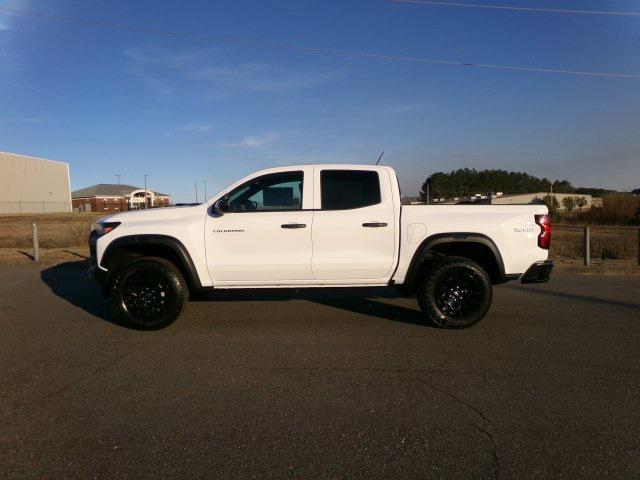 new 2025 Chevrolet Colorado car, priced at $44,230