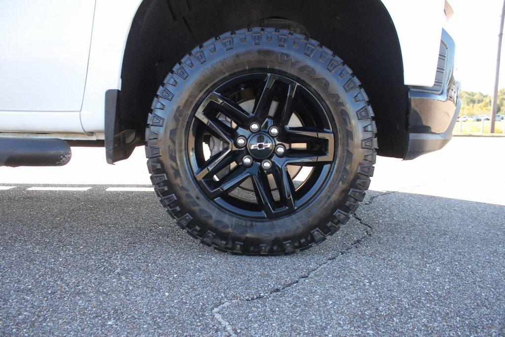 used 2021 Chevrolet Silverado 1500 car, priced at $35,281