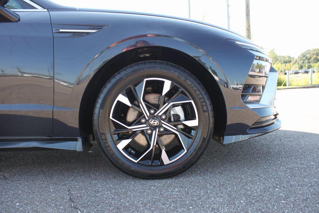 used 2024 Hyundai Sonata car, priced at $22,777