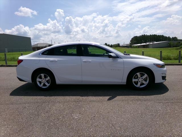 used 2024 Chevrolet Malibu car, priced at $20,536