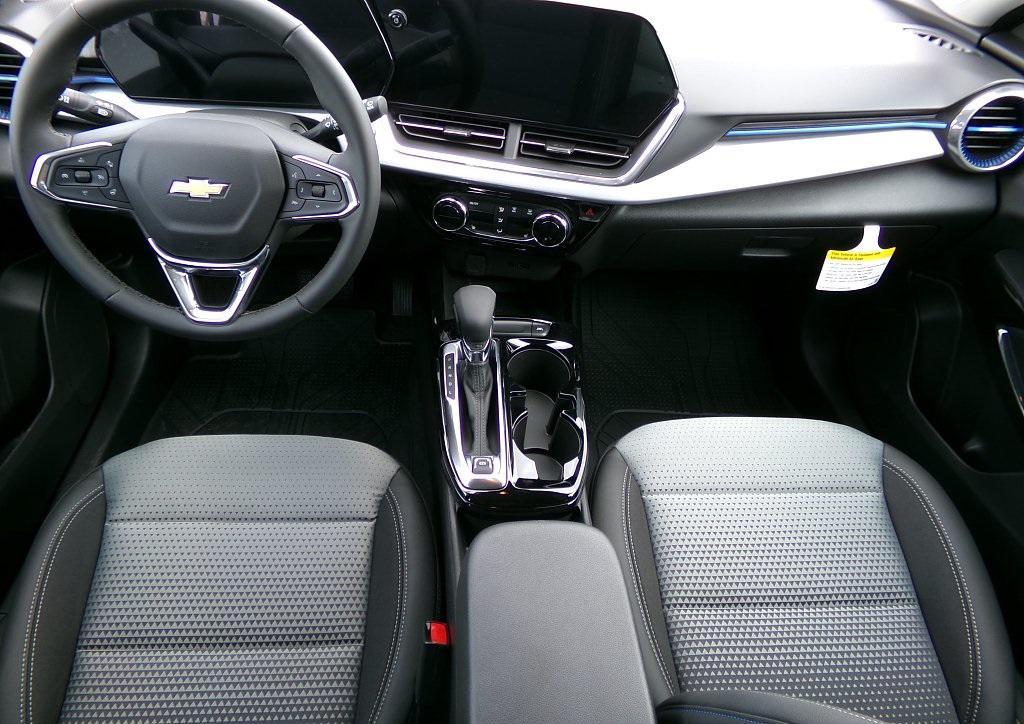 new 2025 Chevrolet Trax car, priced at $26,855