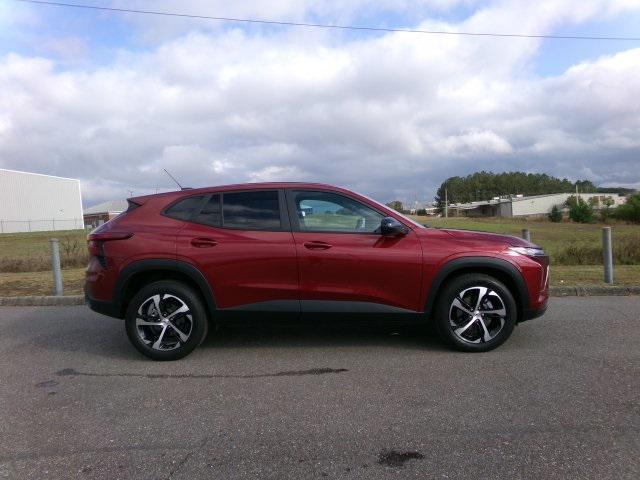 used 2024 Chevrolet Trax car, priced at $22,850