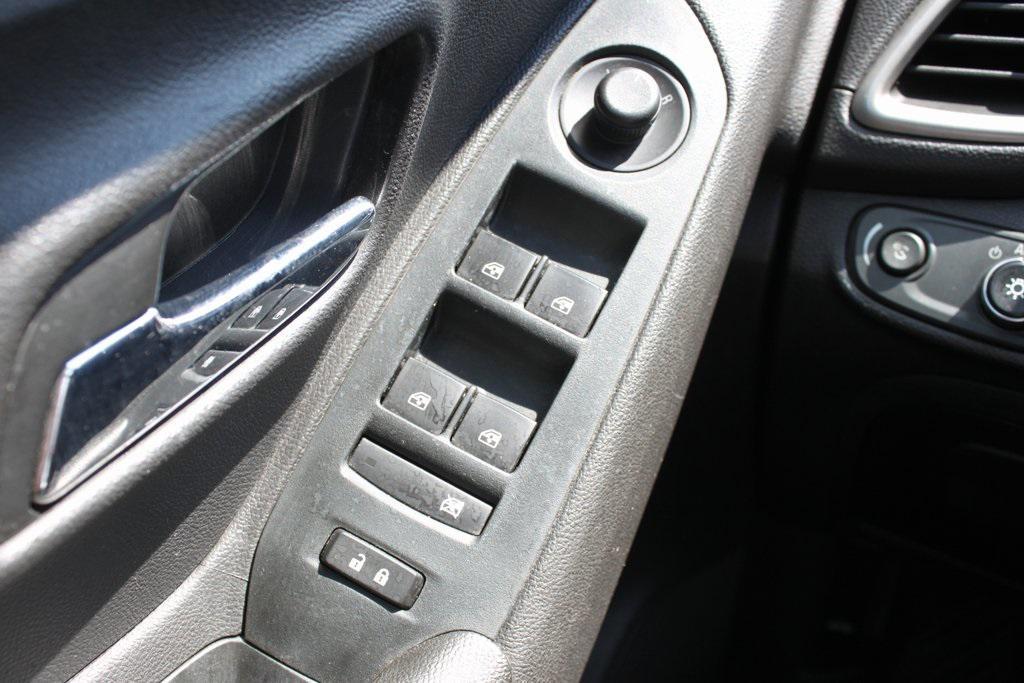 used 2020 Chevrolet Trax car, priced at $13,887