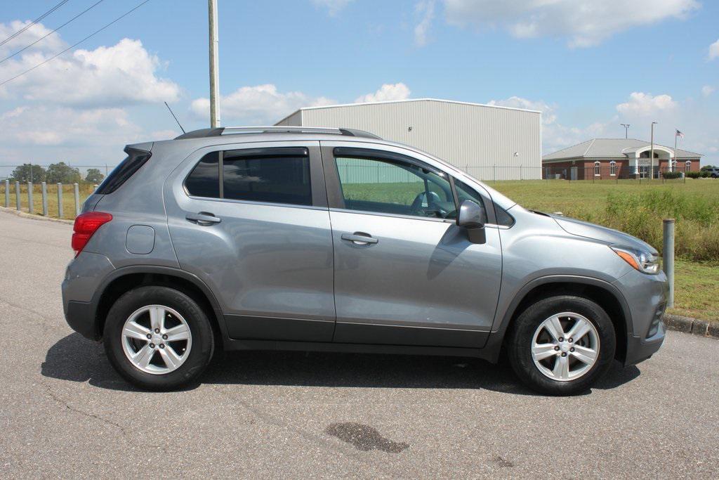 used 2020 Chevrolet Trax car, priced at $13,887