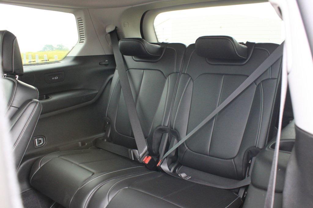 used 2022 Jeep Grand Cherokee L car, priced at $31,281