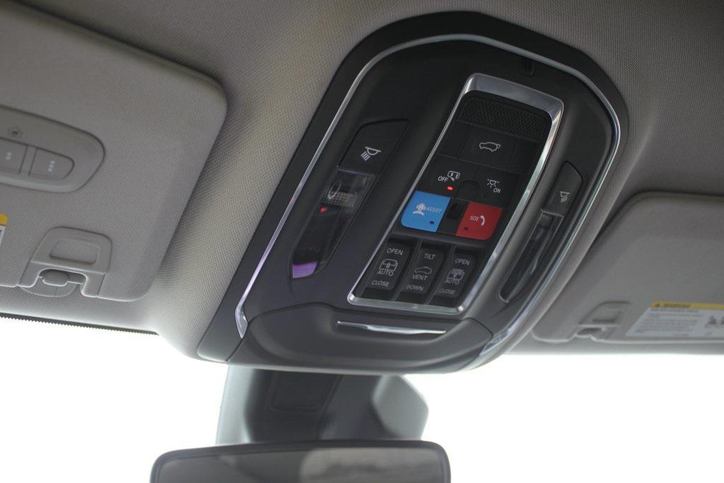used 2022 Jeep Grand Cherokee L car, priced at $31,281